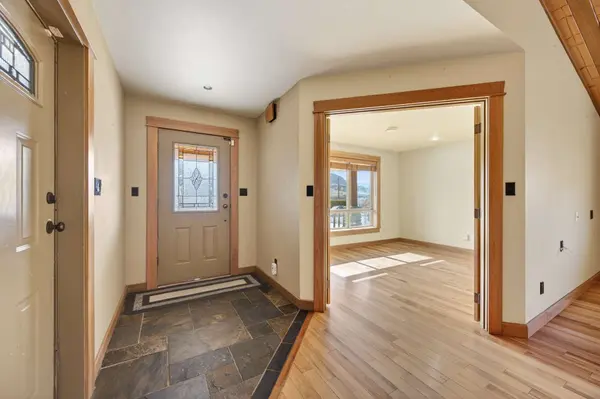 519 Pine St, Ashcroft, BC V0K