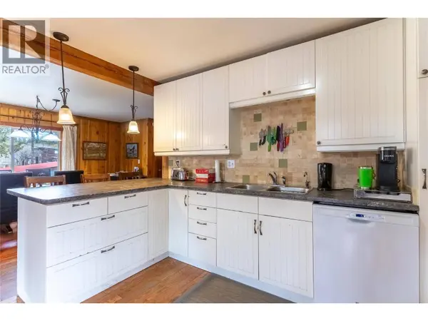 1556 CHASM Road, Clinton, BC V0K1K0