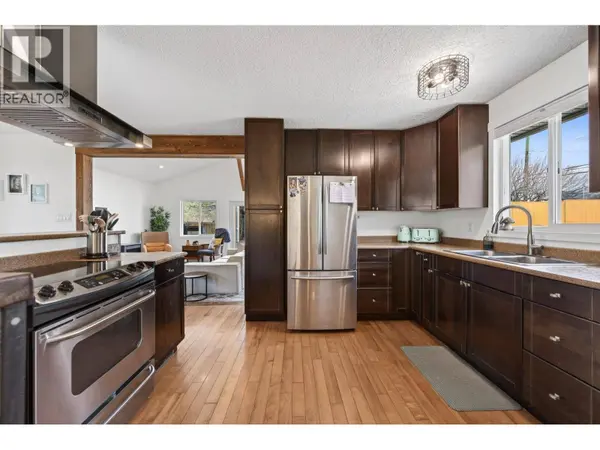 5914 TODD Road, Kamloops, BC V2C5X1