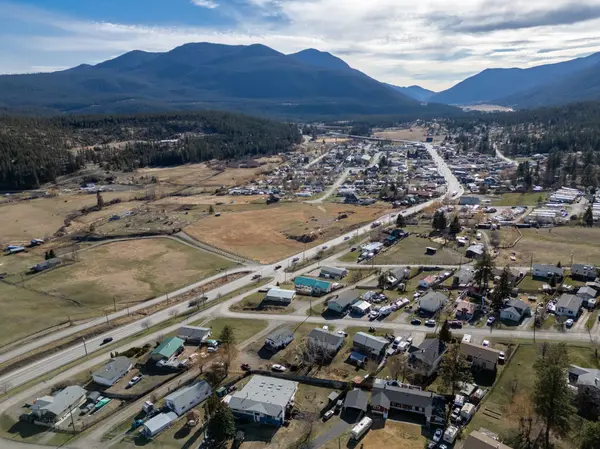 400 Fir Ave, Clinton, BC V0K