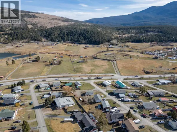 400 Fir Avenue, Clinton, BC V0K1K0