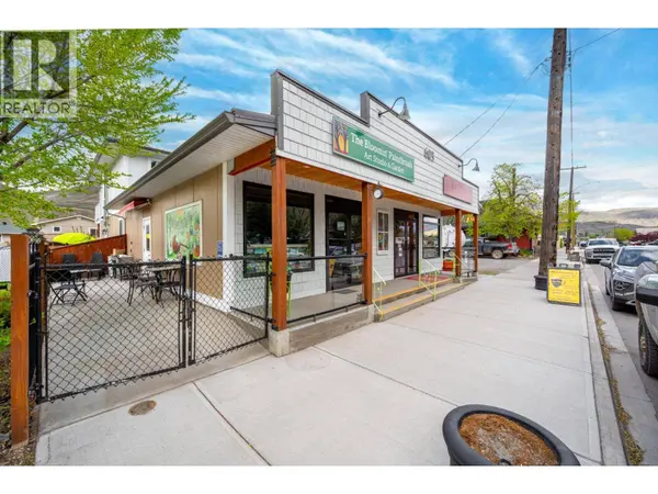 605/607 RAILWAY Avenue, Ashcroft, BC V0K1A0