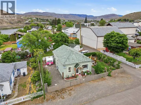 352 5TH Street, Ashcroft, BC V0K1A0