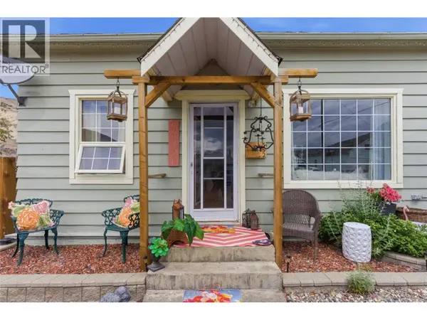 352 5TH Street, Ashcroft, BC V0K1A0