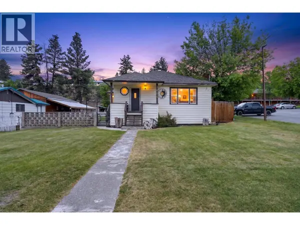 1404 Cariboo Hwy 97 Highway, Clinton, BC V0K1K0