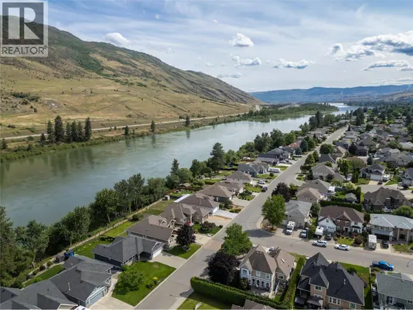 3727 OVERLANDER Drive, Kamloops, BC V2B8M4