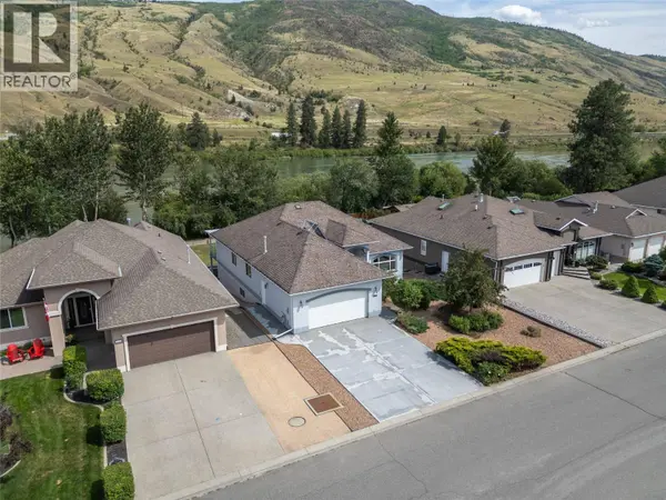 3727 OVERLANDER Drive, Kamloops, BC V2B8M4