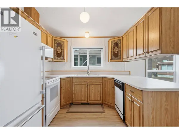 1000 MESA VISTA CT #8, Ashcroft, BC V0K1A0