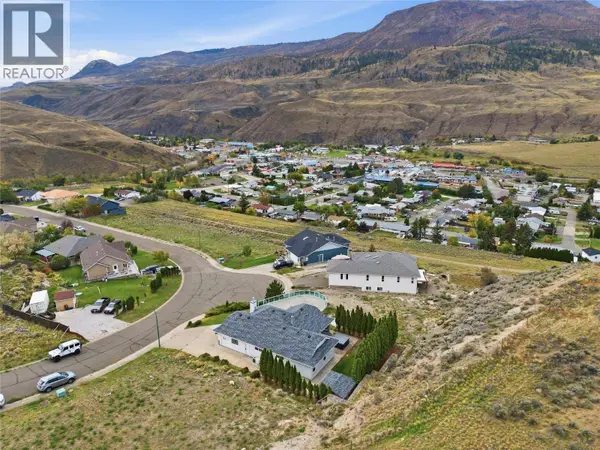 1398/1400 SEMLIN Drive, Cache Creek, BC V0K1H0