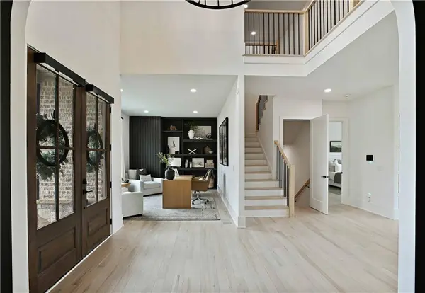 3170 Glastonbury LN, Suwanee, GA 30024