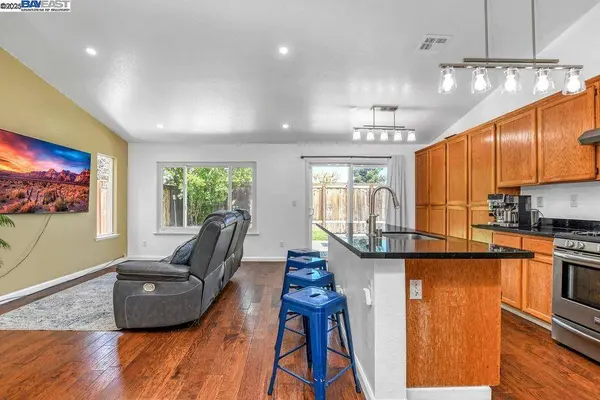 1024 Woodhaven Way, Antioch, CA 94531