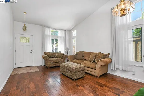 1024 Woodhaven Way, Antioch, CA 94531