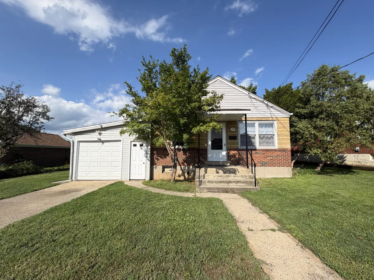 1740 Bayard St, Bethlehem, PA 18017-6179