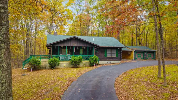 3714 Wysteria Ln, East Stroudsburg, PA 18302-9539