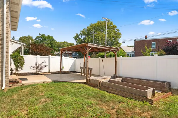 1128 W Wyoming St, Allentown, PA 18103-3140