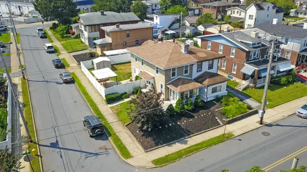 1128 W Wyoming St, Allentown, PA 18103-3140