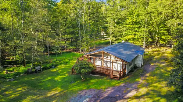 492 Wooddale Rd,  East Stroudsburg,  PA 18302