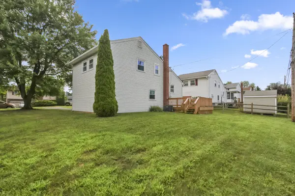 1852 Pennsylvania Ave, Bethlehem, PA 18018-1426