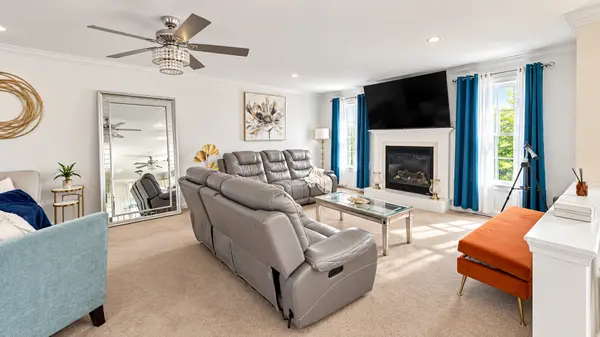 169 Lookout Dr, Albrightsville, PA 18210-7758