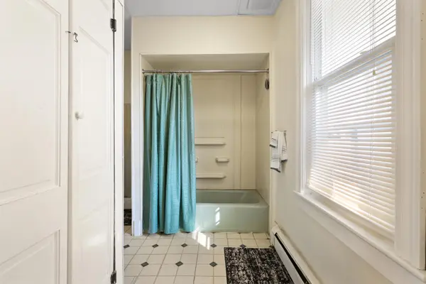 200 N 8th St, Easton, PA 18042-3456