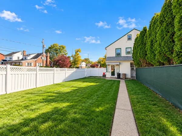 231 Hamilton Ave, Bethlehem, PA 18017-4603