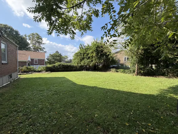1740 Bayard St, Bethlehem, PA 18017-6179