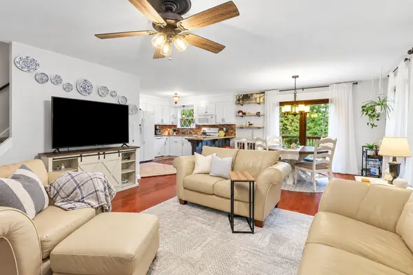 175 Deer Trail Dr, Saylorsburg, PA 18353-8395