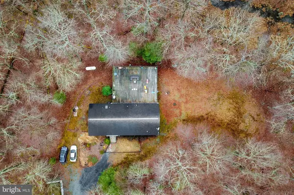 102 FERN TER, Milford, PA 18337