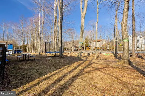 3063 BRIARWOOD DR, Tobyhanna, PA 18466