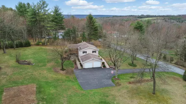 533 Rolling Pines DR, Saylorsburg, PA 18353