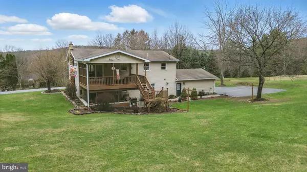 533 ROLLING PINES DR, Saylorsburg, PA 18353