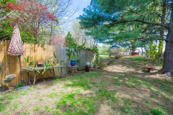 1703 Saratoga CT, Allentown, PA 18104