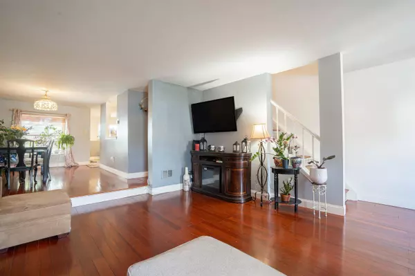 1703 Saratoga CT, Allentown, PA 18104