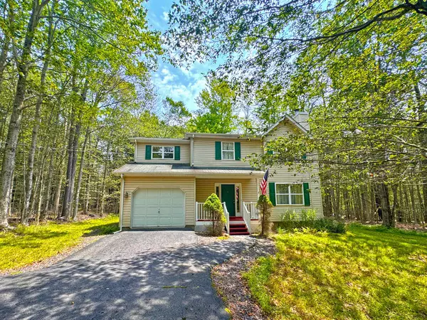 251 Depuy DR, Pocono Lake, PA 18347