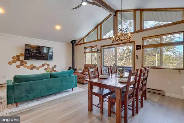 112 LIPO WAY, Albrightsville, PA 18210