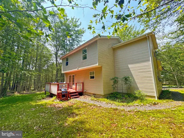 251 DEPUY DR, Pocono Lake, PA 18347