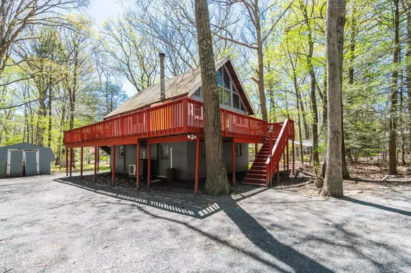 2510 Penn Hills DR, Bartonsville, PA 18321