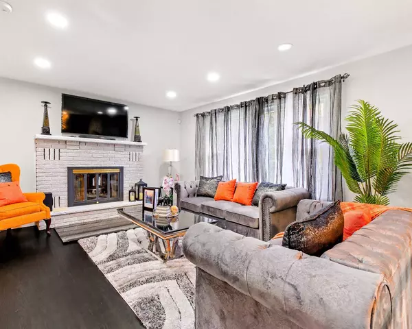 1262 Chandus Way, Tobyhanna, PA 18466-7986