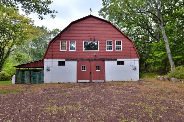 40 Milltown Rd, Kingwood Twp, NJ 08559-1303
