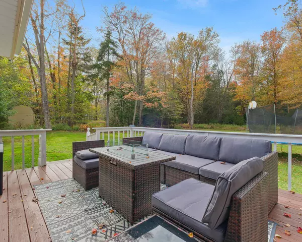 1262 Chandus Way, Tobyhanna, PA 18466-7986