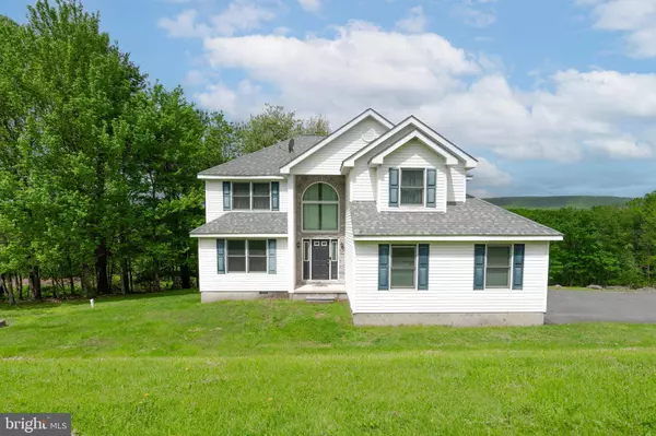 11 WHIPPOORWILL DR, Saylorsburg, PA 18353