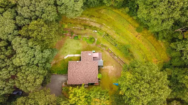 974 Meixsell Valley RD, Saylorsburg, PA 18353