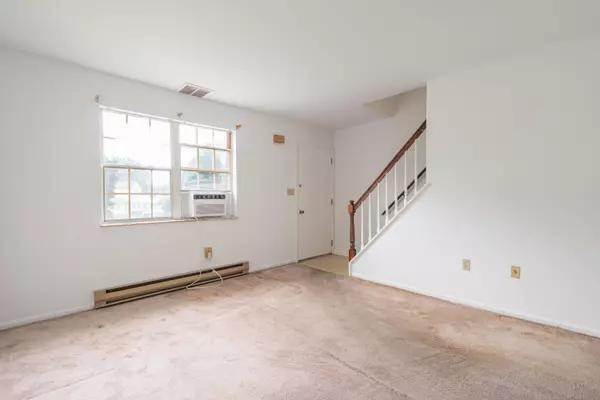 3070 Millstone DR, Bethlehem, PA 18020