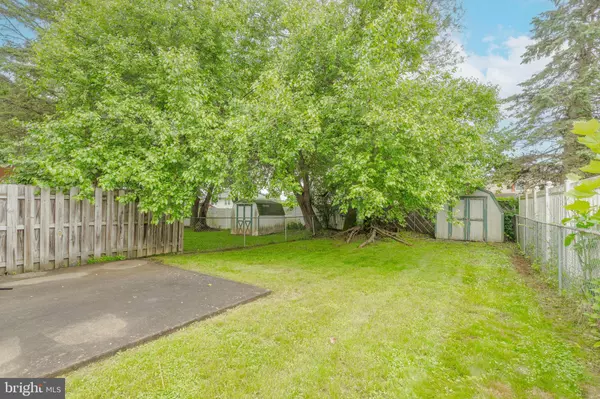 3070 MILLSTONE DR, Bethlehem, PA 18020