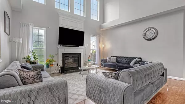 1663 BRIDGETON RD, Breinigsville, PA 18031