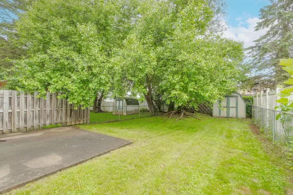 3070 Millstone DR, Bethlehem, PA 18020