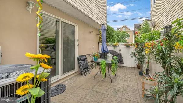 89 PLAUDERVILLE AVE, Garfield, NJ 07026