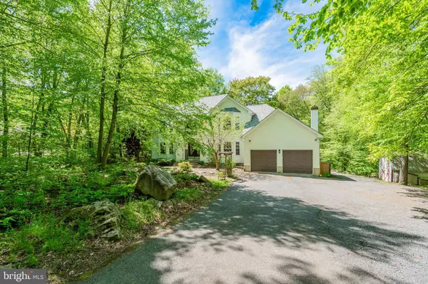 1661 MARJORIE CT, East Stroudsburg, PA 18302