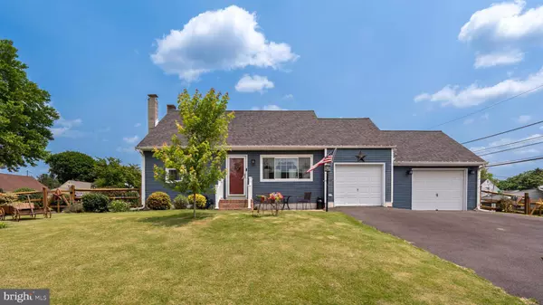 3063 CLEARVIEW ST, Easton, PA 18045