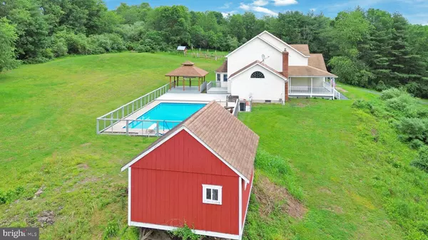 132 SYCAMORE DR, Palmerton, PA 18071